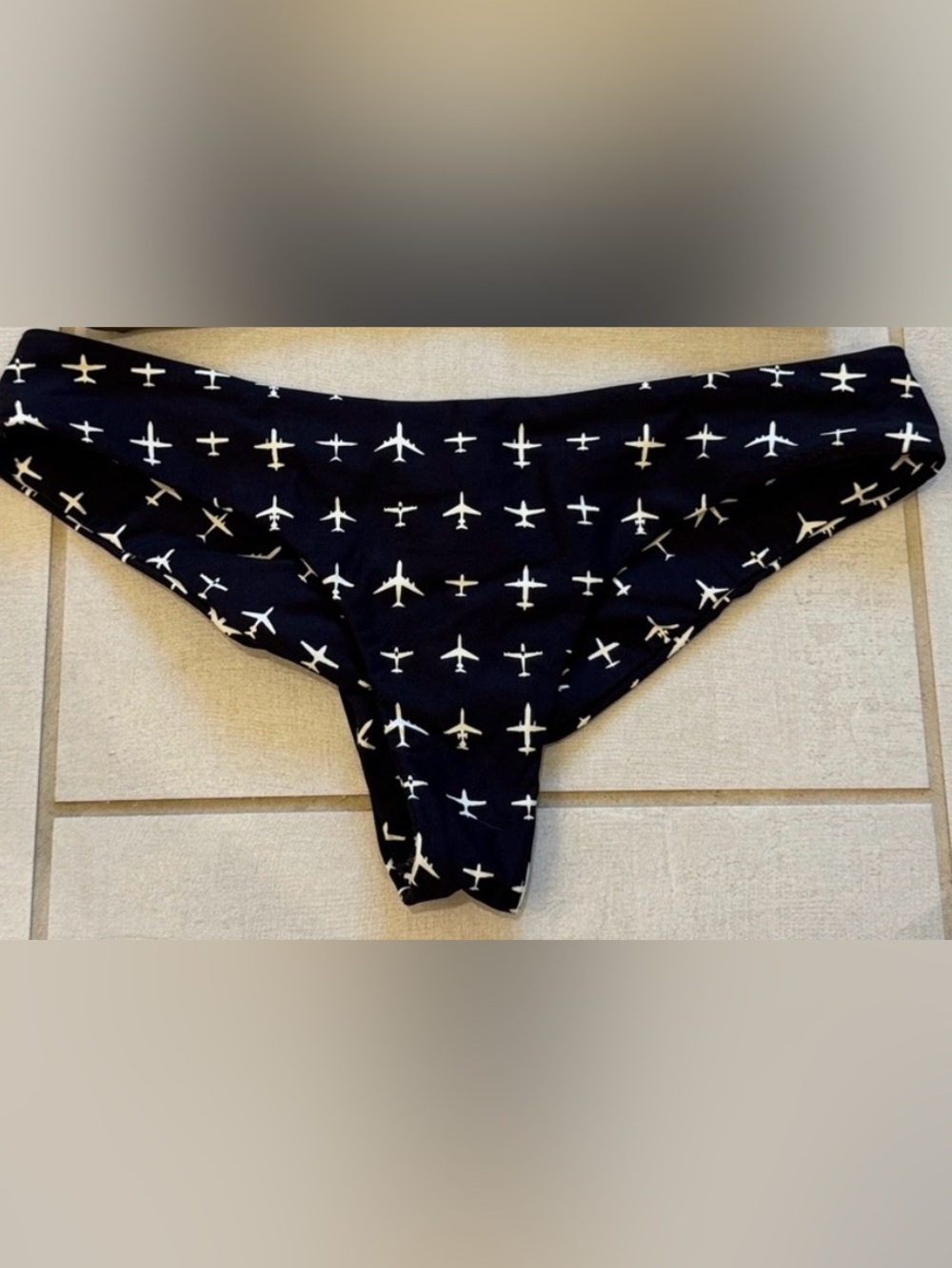 Boys and Arrows airplane bottoms